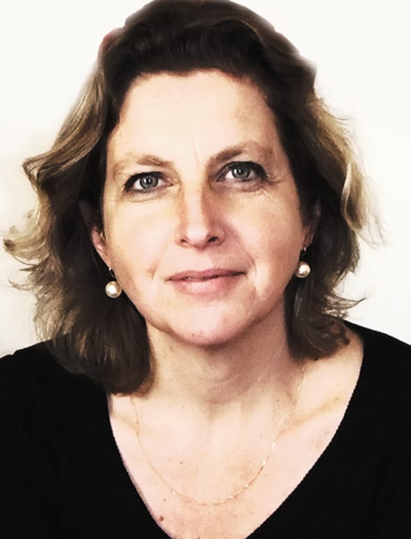 DE CAZENOVE Laure